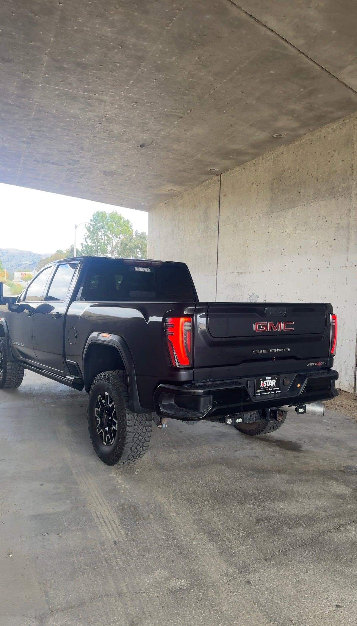 Chevy/GMC 20-26 2500/3500 HD Pro Package